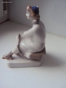 Статуэтка НА КАТКЕ. Барановский фарфоровый завод. ЛЮКС