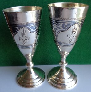 2 стопки   Проба - 875