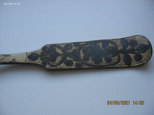 Ложки 2шт ,ситечко для чая .Серебро 84 Чернь