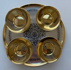 Комплект боль. стопок на подносе СЕВЕРНАЯ ЧЕРНЬ 4 шт., ЛЮКС!