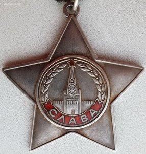 Супергруппа дубликатов сержанта. Знамя за ГЕСТАПО в Берлине