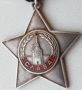 Супергруппа дубликатов сержанта. Знамя за ГЕСТАПО в Берлине