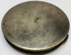 пудреница Утро в сосновом бору, серебро 875