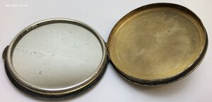 пудреница Утро в сосновом бору, серебро 875