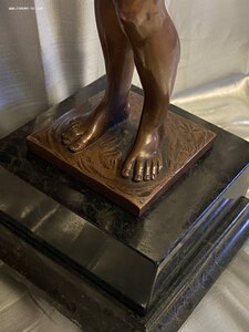 Античная фигура______в бронзе ____1930-е годы