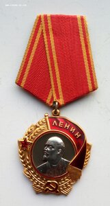 Комплект полковника, ордена, медаль, документ.