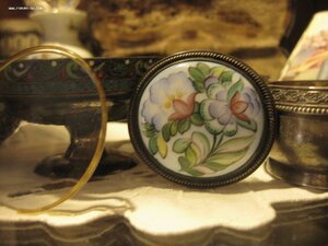 Брошь от Председателя