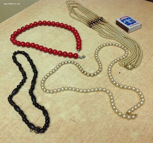 Бусы времён СССР 4 штуки