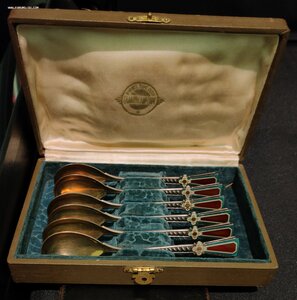 Ложки чайн нечастый комплект до 57 г. Эмали в родной коробке