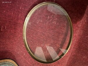 стекло с латунным ободком для настенных часов