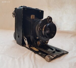 Фотоаппарат Voigtlander (1930-1940-е годы)