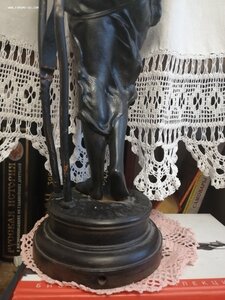 СТАРИННЫЙ РЕДКИЙ СВЕТИЛЬНИК " ДИАНА " ЧУГУН. КУСА СССР. 20-е