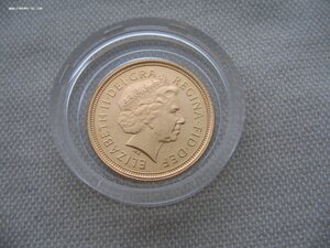 1/2 соверена. 5 монет. 1875, 1900, 1903,1915 и 2003