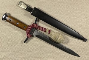 Кортик, Швейцария.