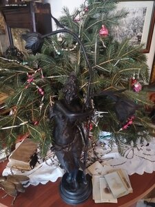 СТАРИННЫЙ РЕДКИЙ СВЕТИЛЬНИК " ДИАНА " ЧУГУН. КУСА СССР. 20-е