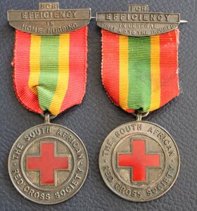 Красный Крест.Юж.Африка 1923-24 гг.серебро на одного