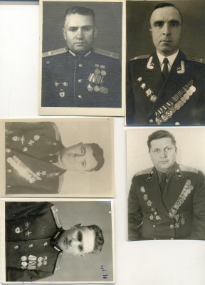 235 фотографий с наградами, знаками