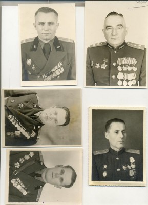 235 фотографий с наградами, знаками