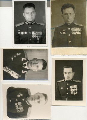 235 фотографий с наградами, знаками