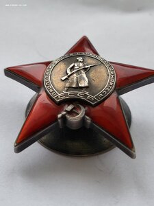 Кз Мондвор за Испанию Моряк.