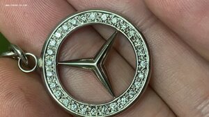 Брелок Мерседес золото 750 бриллианты