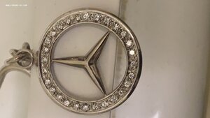 Брелок Мерседес золото 750 бриллианты