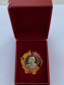 ЛЕНИН ВИНТ ПЕРЕДЕКА С БЛЮДЦА