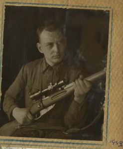 Фотоальбом офицера аэрофотослужбы 1930-40-е годы. 192 фото