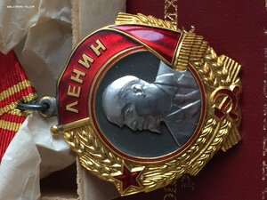 ЛЕНИН 136ххх на доке - коробочный ЛЮКС