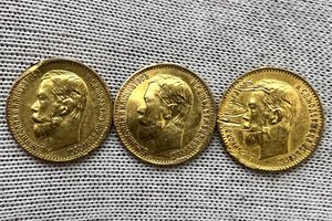 5 рублей 1898, 1899 и 1900 года - бюджетные.