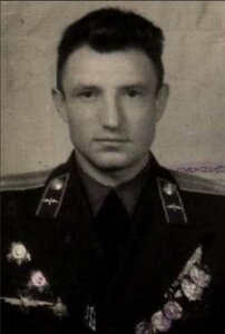 Не полный комплект на лётчика истребителя с доком