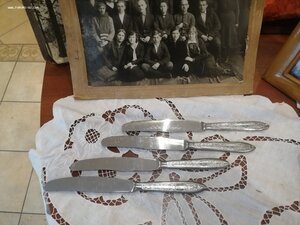 Набор Ножей, для пролетариата. Цена 200 р.