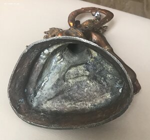 Бронзовая статуэтка Будды. Фигурка буддийского божества.