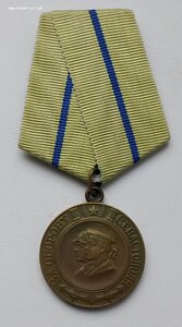 За оборону Севастополя