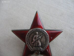 КЗ "пятка" две пуговицы. На генерала.