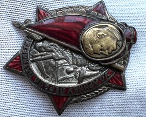 Знак «Ударнику первой пятилетки» Сталин, 1930е