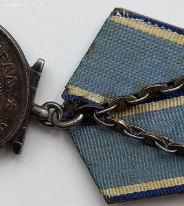 медаль Ушакова 2 тыс. в родном сборе, отличная !