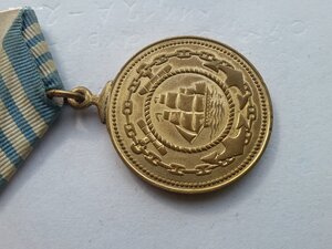 Нахимов 9107, ОВ 2 ст 2 шт, Япония 2 на супругов подводников