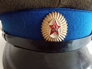 Фуражка офицера КГБ , конец 50 х начало 60 х годов