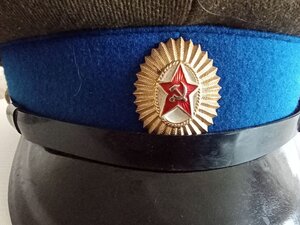 Фуражка офицера КГБ , конец 50 х начало 60 х годов