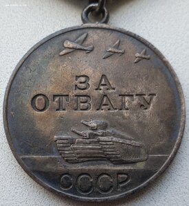 Группа старшины: Знамя винт, две Славы, три Отваги, ОВ2 и КЗ