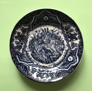 Дореволюционная тарелка с тигром. Товарищество Кузнецова.