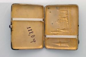 Красивый наградной Портсигар на ГЕРОЯ, серебро с позолотой