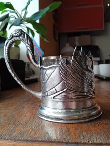 Подстаканник *Лебеди* 875 проба 126;грамм