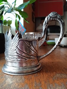 Подстаканник *Лебеди* 875 проба 126;грамм