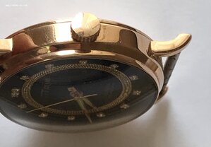 Мужские золотые часы Мак Тайм с бриллиантами.