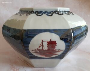 Япония. Ваза от Министерства ВМФ в память войны с Китаем