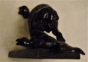 Собака с птицей. Касли. Середина 19 века.