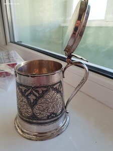 Кружка с крышкой