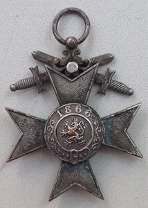 Баварский военный крест за заслуги с мечами.